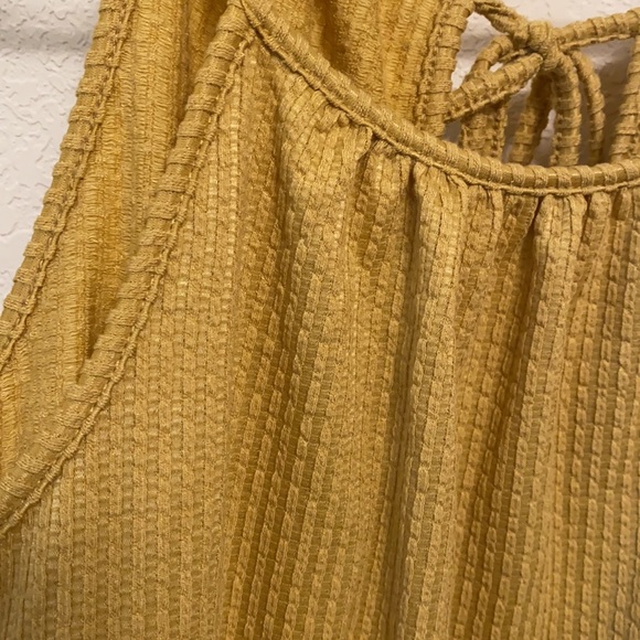 Fun Yellow Ribbed Romper - Picture 5 of 5